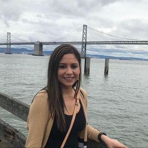 Meet your Posher, Jael